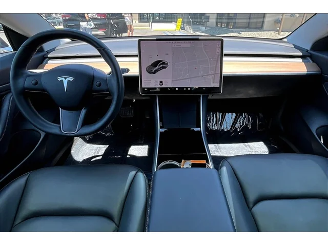 SEMINUEVOS TESLA Model 3 a Tustin    en Tustin Hyundai