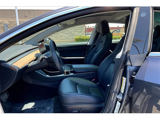 SEMINUEVOS TESLA Model 3 a Tustin    en Tustin Hyundai