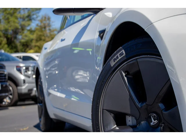 SEMINUEVOS TESLA Model 3 a Estados en autogozo