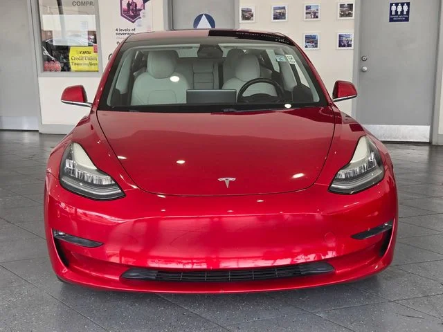 SEMINUEVOS TESLA Model 3 a Estados en autogozo