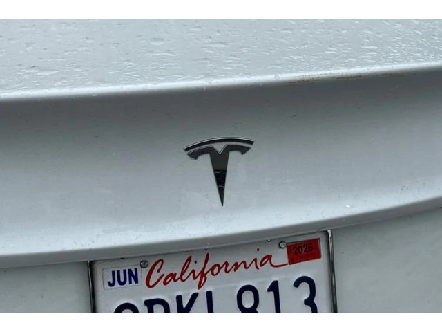 SEMINUEVOS TESLA Model 3 a Estados en autogozo