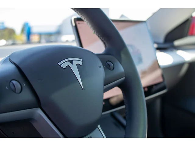 SEMINUEVOS TESLA Model 3 a Estados en autogozo