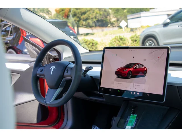 SEMINUEVOS TESLA Model 3 a Estados en autogozo