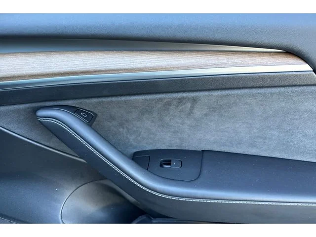 SEMINUEVOS TESLA Model 3 at ELK GROVE in Elk Grove Buick GMC