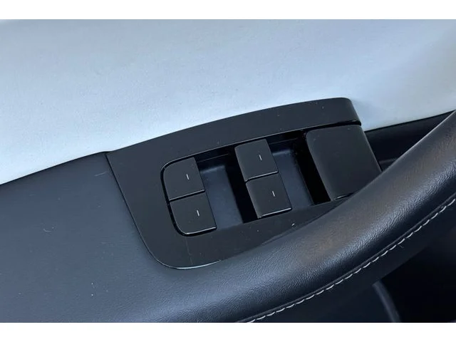 SEMINUEVOS TESLA Model 3 at ELK GROVE in Elk Grove Buick GMC