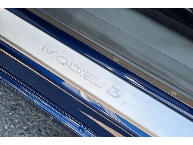SEMINUEVOS TESLA Model 3 at ELK GROVE in Elk Grove Buick GMC