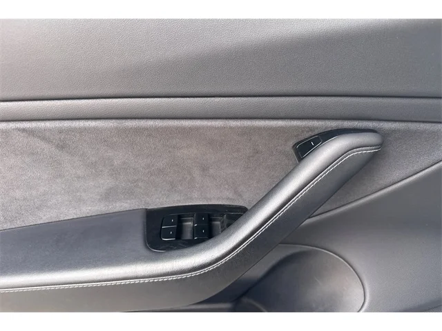 SEMINUEVOS TESLA Model 3 at ELK GROVE in Elk Grove Buick GMC