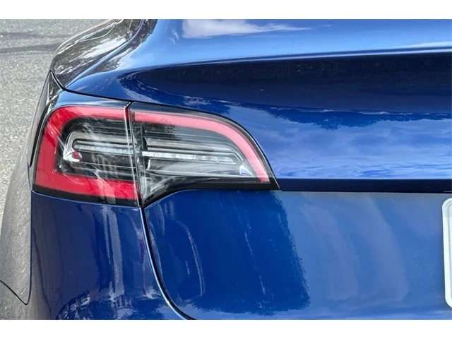 SEMINUEVOS TESLA Model 3 at ELK GROVE in Elk Grove Buick GMC