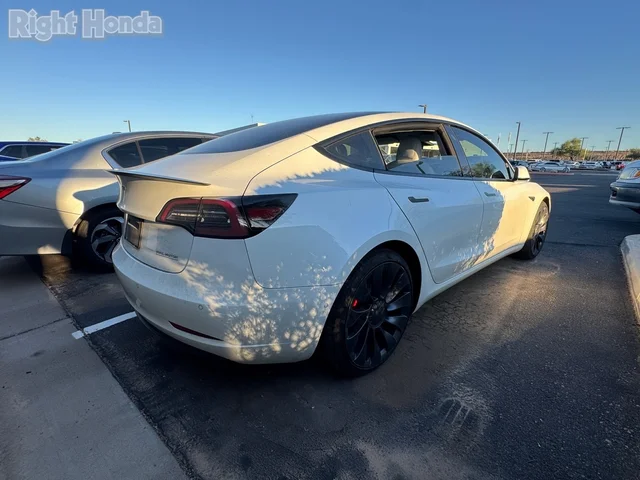 SEMINUEVOS TESLA Model 3 a Estados en autogozo