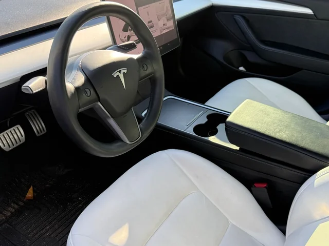 SEMINUEVOS TESLA Model 3 a Estados en autogozo
