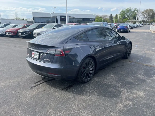 SEMINUEVOS TESLA Model 3 a Estados en autogozo