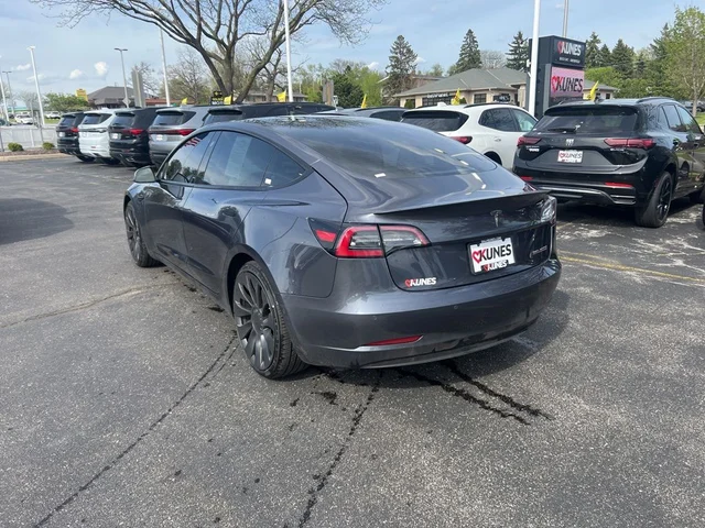 SEMINUEVOS TESLA Model 3 a Estados en autogozo
