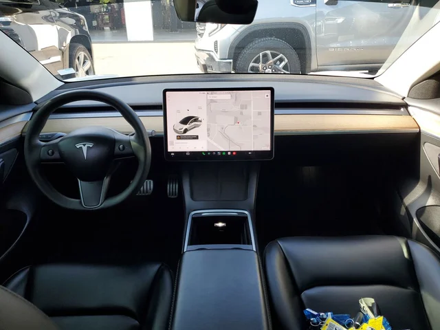 SEMINUEVOS TESLA Model 3 a Estados en autogozo