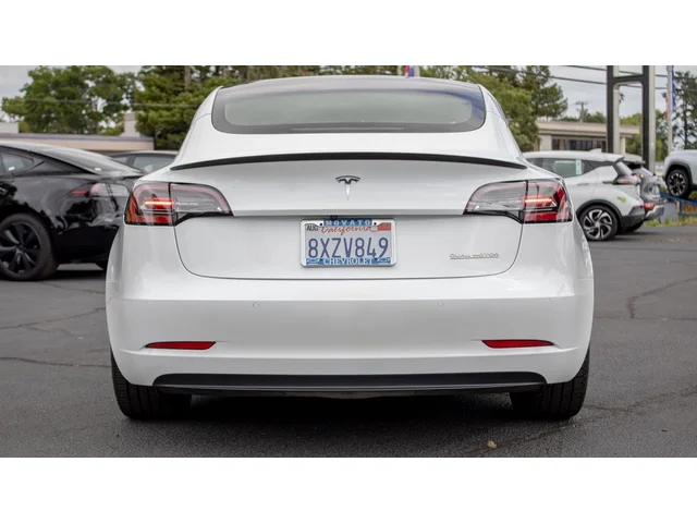 SEMINUEVOS TESLA Model 3 a Estados en autogozo