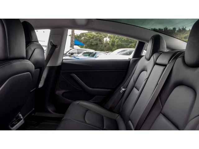 SEMINUEVOS TESLA Model 3 a Estados en autogozo