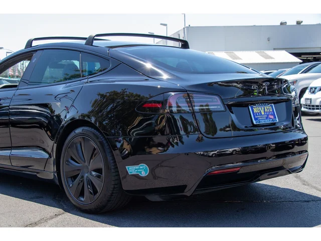 SEMINUEVOS TESLA Model S a Estados en autogozo