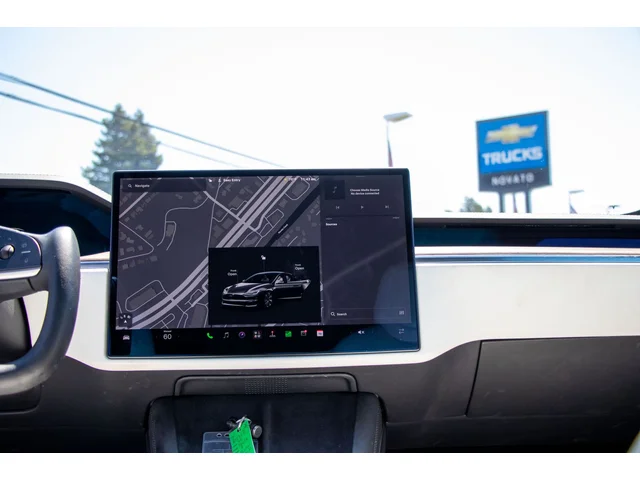 SEMINUEVOS TESLA Model S a Estados en autogozo