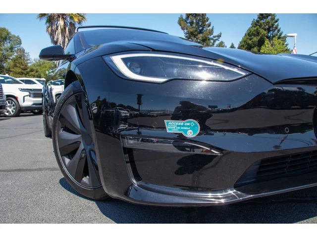 SEMINUEVOS TESLA Model S a Estados en autogozo