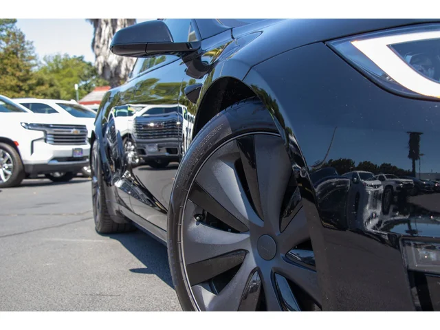 SEMINUEVOS TESLA Model S a Estados en autogozo