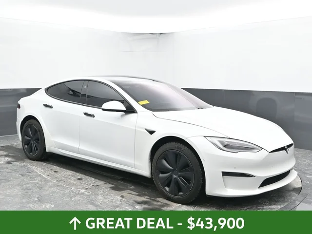 SEMINUEVOS TESLA Model S a Estados en autogozo