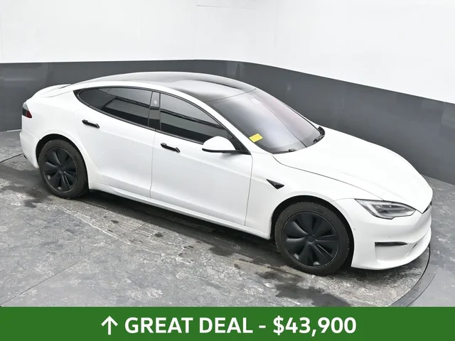 SEMINUEVOS TESLA Model S a Estados en autogozo