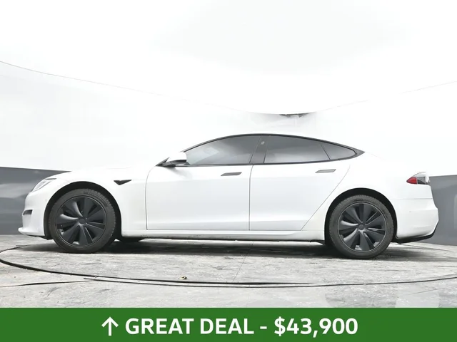 SEMINUEVOS TESLA Model S a Estados en autogozo