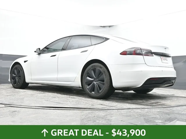 SEMINUEVOS TESLA Model S a Estados en autogozo