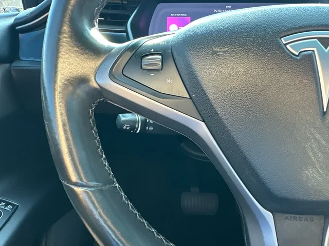 SEMINUEVOS TESLA Model X a Estados en autogozo