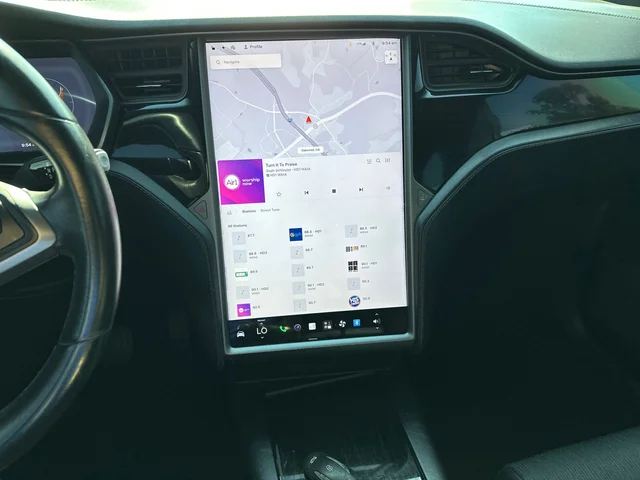 SEMINUEVOS TESLA Model X a Estados en autogozo