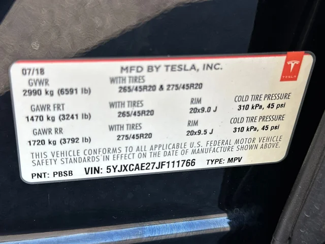 SEMINUEVOS TESLA Model X a Estados en autogozo