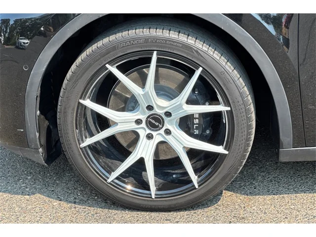 SEMINUEVOS TESLA Model Y at ELK GROVE in Elk Grove Buick GMC