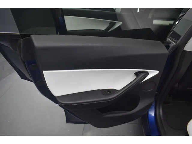 SEMINUEVOS TESLA Model Y a Estados en autogozo