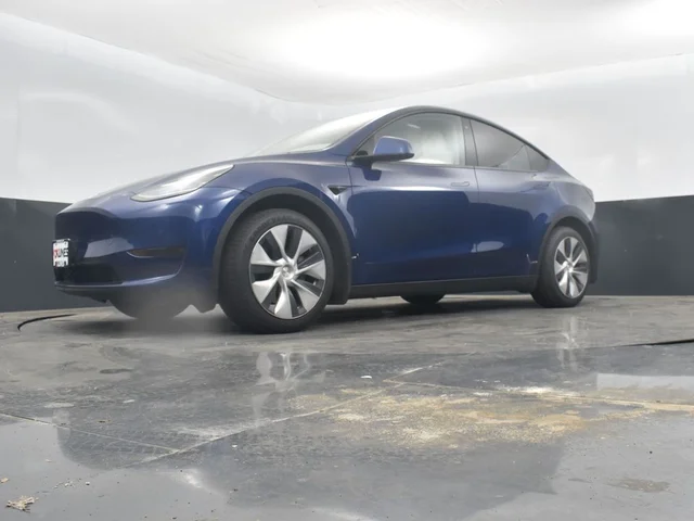 SEMINUEVOS TESLA Model Y a Estados en autogozo