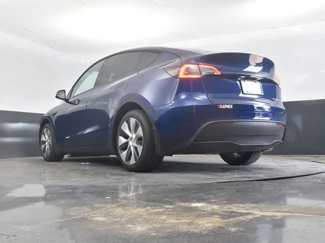 SEMINUEVOS TESLA Model Y a Estados en autogozo