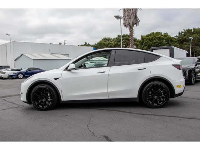 SEMINUEVOS TESLA Model Y a Estados en autogozo