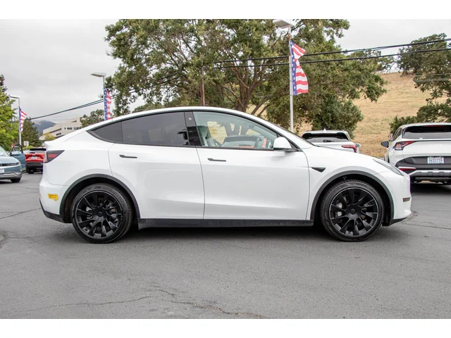 SEMINUEVOS TESLA Model Y a Estados en autogozo