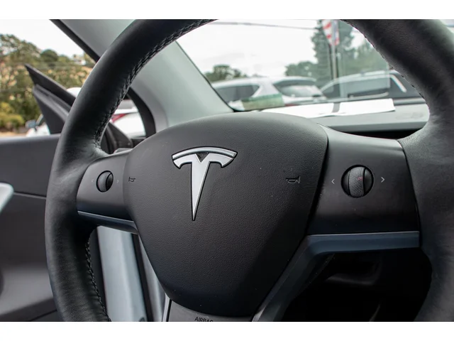 SEMINUEVOS TESLA Model Y a Estados en autogozo