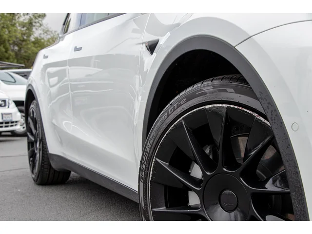 SEMINUEVOS TESLA Model Y a Estados en autogozo