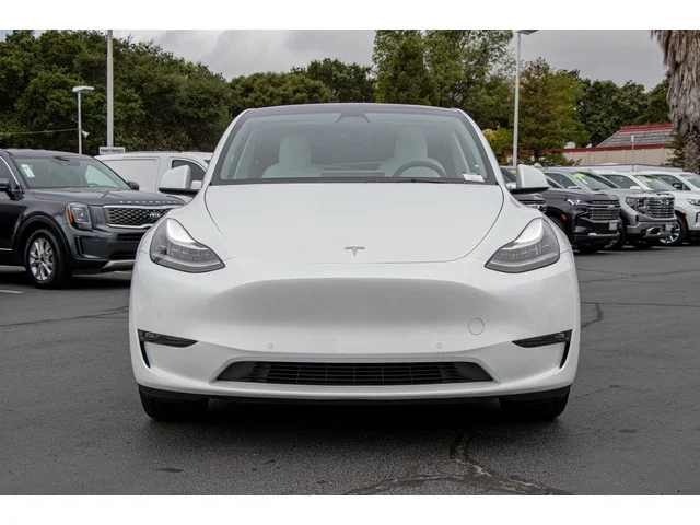 SEMINUEVOS TESLA Model Y a Estados en autogozo