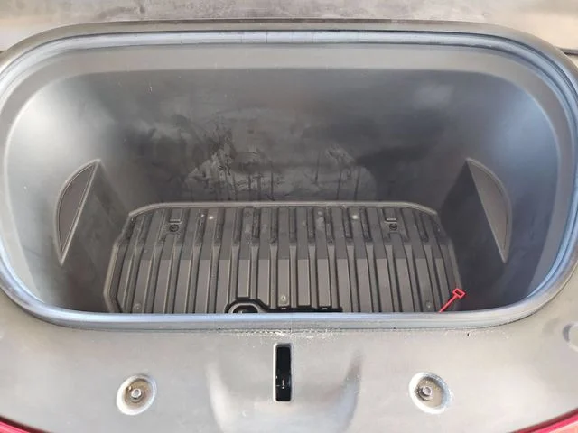 SEMINUEVOS TESLA Model Y a Estados en autogozo
