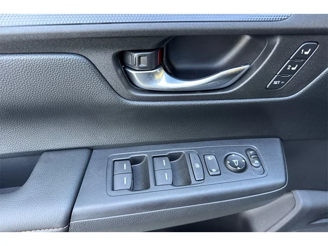 Pre-Owned HONDA CR-V Hybrid at Anderson Honda in Palo Alto