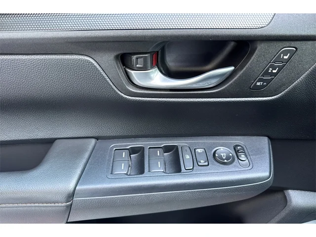 Pre-Owned HONDA CR-V Hybrid at Anderson Honda in Palo Alto
