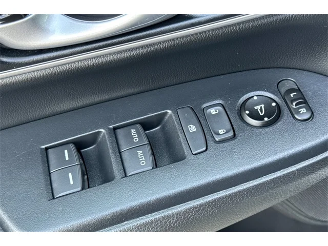 SEMINUEVOS HONDA CR-V Hybrid at ELK GROVE in Elk Grove Buick GMC