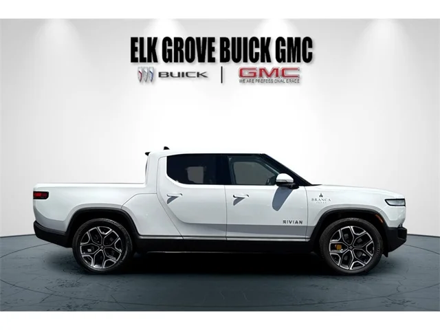SEMINUEVOS RIVIAN R1T at ELK GROVE in Elk Grove Buick GMC