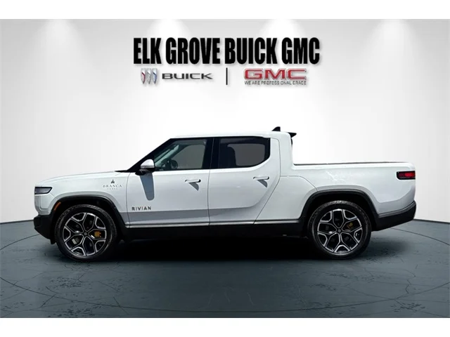 SEMINUEVOS RIVIAN R1T at ELK GROVE in Elk Grove Buick GMC