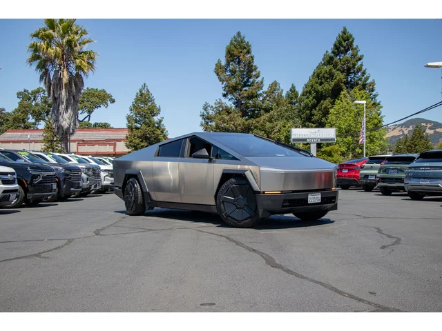 SEMINUEVOS TESLA Cybertruck a Estados en autogozo