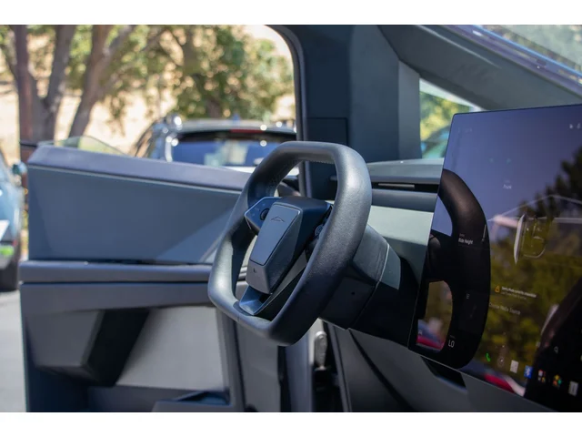 SEMINUEVOS TESLA Cybertruck a Estados en autogozo