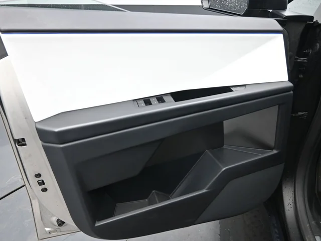 SEMINUEVOS TESLA Cybertruck a Estados en autogozo