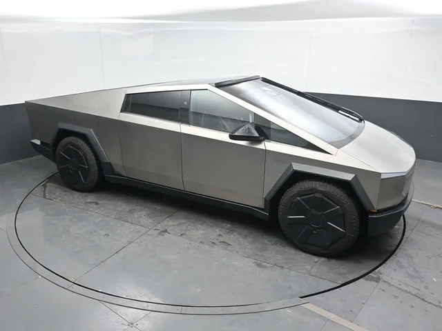 SEMINUEVOS TESLA Cybertruck a Estados en autogozo
