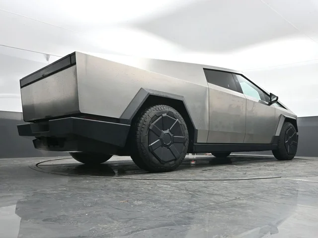 SEMINUEVOS TESLA Cybertruck a Estados en autogozo